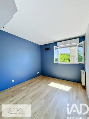 Apartment in Guyancourt (78280)