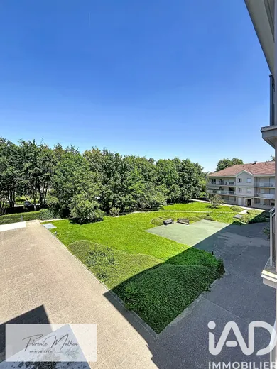 Apartment in Guyancourt (78280)