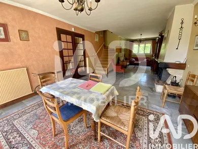 House in Sainte-Mesme (78730)