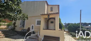 Maison à Saint-Raphaël (83700)