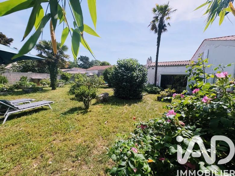 Maison 6 pièces 98 m² · à Saint-Georges-d'Oléron · 98 m² · 396 000 €