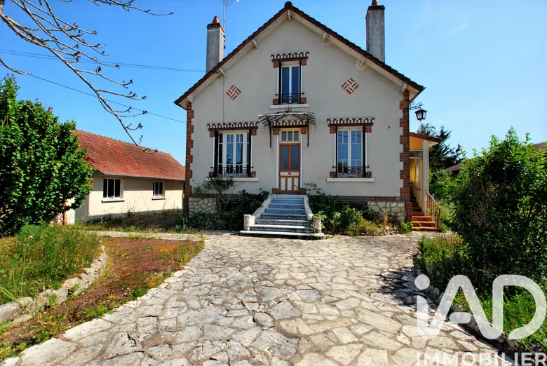 Maison 5 pièces 116 m² · à Ouzouer-sur-Trézée · 115,8 m² · 134 000 €