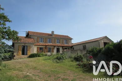 Maison de campagne à Berrie (86120)