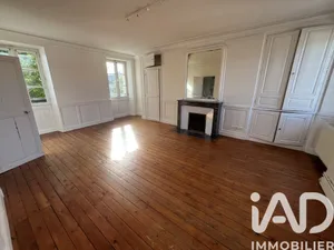 Appartement à Fontainebleau (77300)