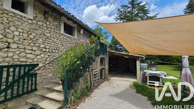 Maison traditionnelle à Vercheny (26340)