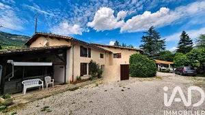 Traditional house in Vercheny (26340)