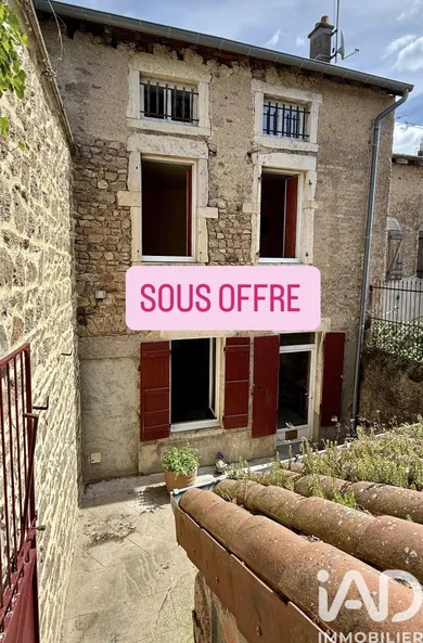 Village house in Dompierre-les-Ormes (71520)