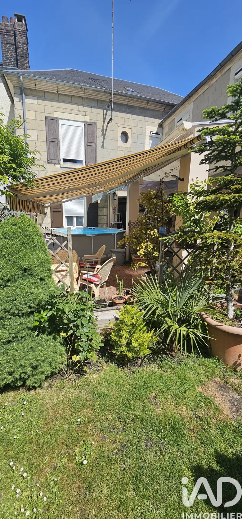 Maison 8 pièces 133 m² · à Mouy · 133 m² · 235 000 €