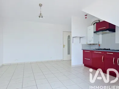 Apartment in Roissy-en-Brie (77680)