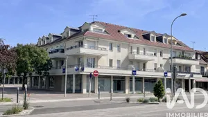Appartement à Roissy-en-Brie (77680)