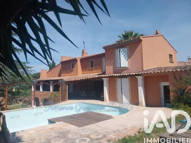 Traditional house in Sanary-sur-Mer (83110)