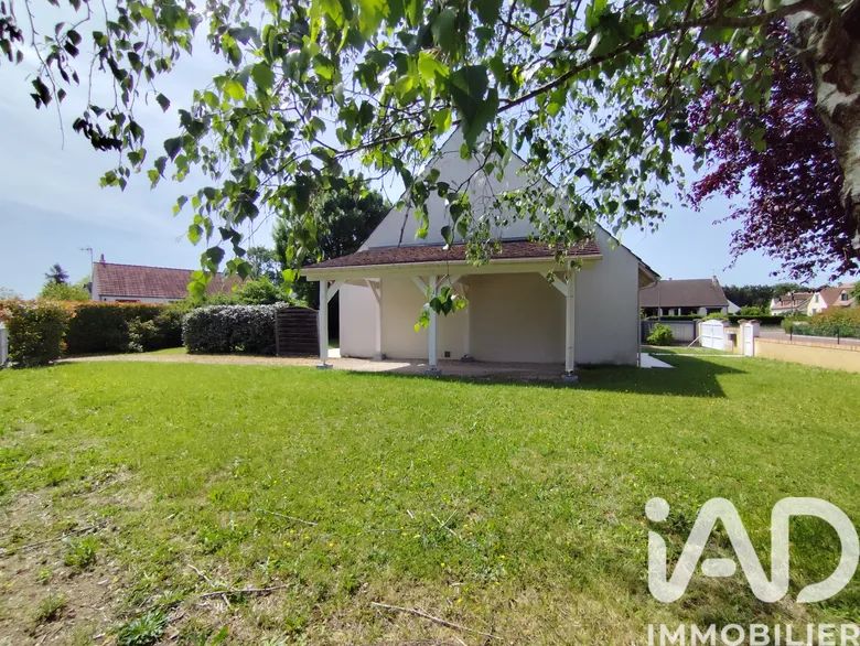 Maison 5 pièces 110 m² · à Olivet · 110 m² · 275 000 €