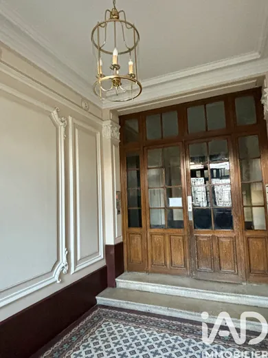 Apartment in Asnières-sur-Seine (92600)