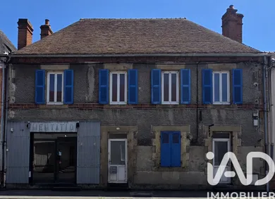 Immeuble à Bessay-sur-Allier (03340)