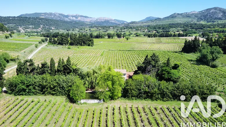 Maison 5 pièces 127 m² · à Aubignan · 127 m² · 420 000 €