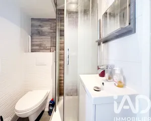 Apartment in Paris (75006)