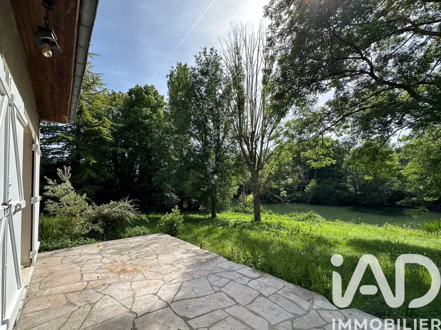 Maison traditionnelle à Bagneaux-sur-Loing (77167) photo 3