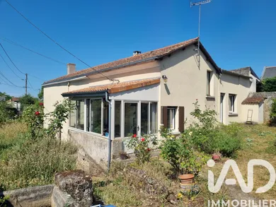 Maison à Doué-en-Anjou (49700)