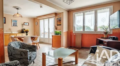 Apartment in Blois (41000)