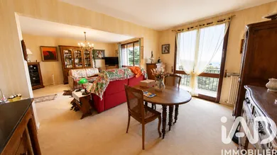 Apartment in Troyes (10000)