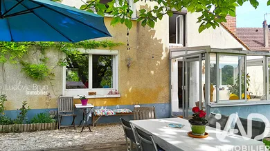Maison de village à Fontenoy (89520)