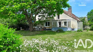Maison de village à Fontenoy (89520)