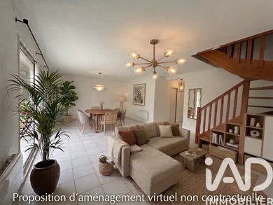 Maison à Sainte-Eulalie (33560)
