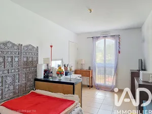 Appartement à Plan-d'Aups-Sainte-Baume (83640)