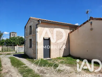 Maison à Moulis-en-Médoc (33480)