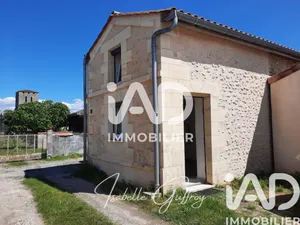 House in Moulis-en-Médoc (33480)