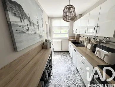 Apartment in Dreux (28100)
