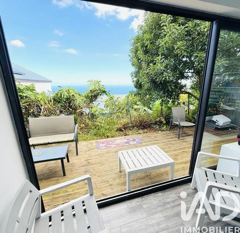 Maison 3 pièces 76 m² · à L'Étang-Salé · 76 m² · 235 000 €