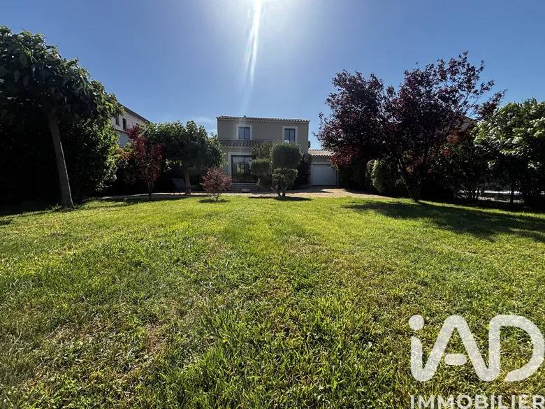 Maison 5 pièces 98 m² · à Paradou · 98 m² · 570 000 €