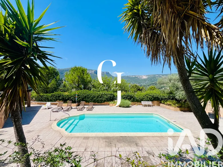 Maison 4 pièces 115 m² · à Toulon · 115 m² · 695 000 €