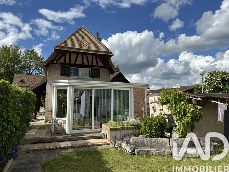 Maison 5 pièces 125 m² · à Tourville-la-Rivière · 124,7 m² · 249 900 €