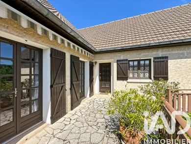 House in Armeau (89500)