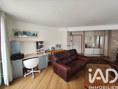 Apartment in Montereau-Fault-Yonne (77130)