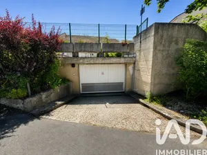 Parking in Reims (51100)