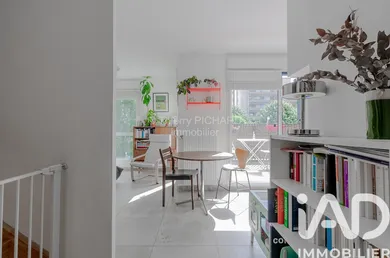 Duplex à Romainville (93230)