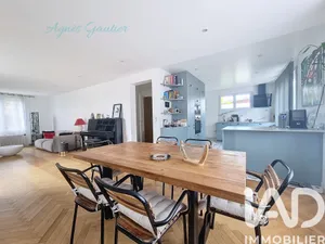 House in Sucy-en-Brie (94370)