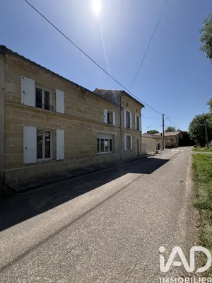 Maison à Saint-Médard-de-Guizières (33230)