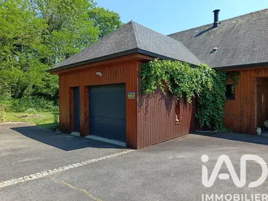 Maison d'architecte à Montaut (64800)