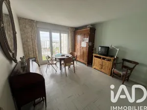 Apartment in Épinay-sur-Seine (93800)