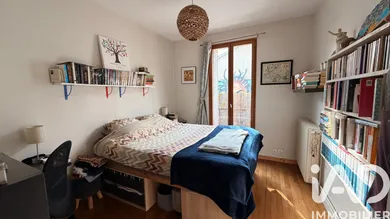 Apartment in Montreuil (93100)