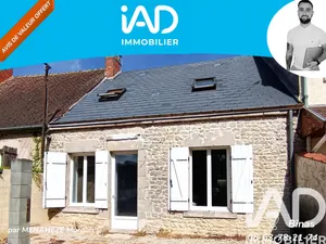 Village house in Binas (41240)
