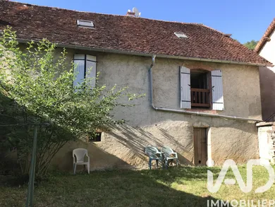 Maison de village à Gizia (39190)