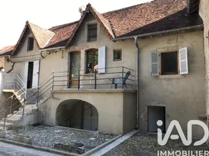 Maison de village à Gizia (39190)