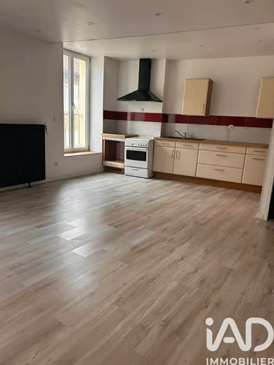 Immeuble à Rougemont (25680)