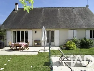 Maison traditionnelle à Saint-Cyr-sur-Loire (37540)