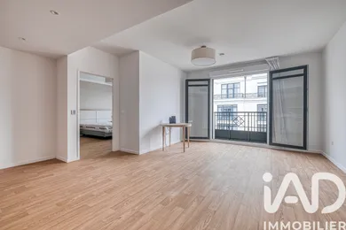 Apartment in Chessy (77700)
